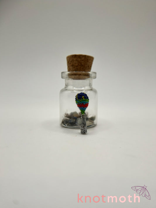 small hot air balloon micro crochet jar