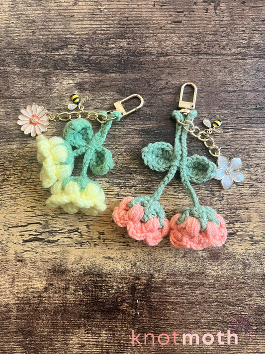 bell flowers crochet keychain