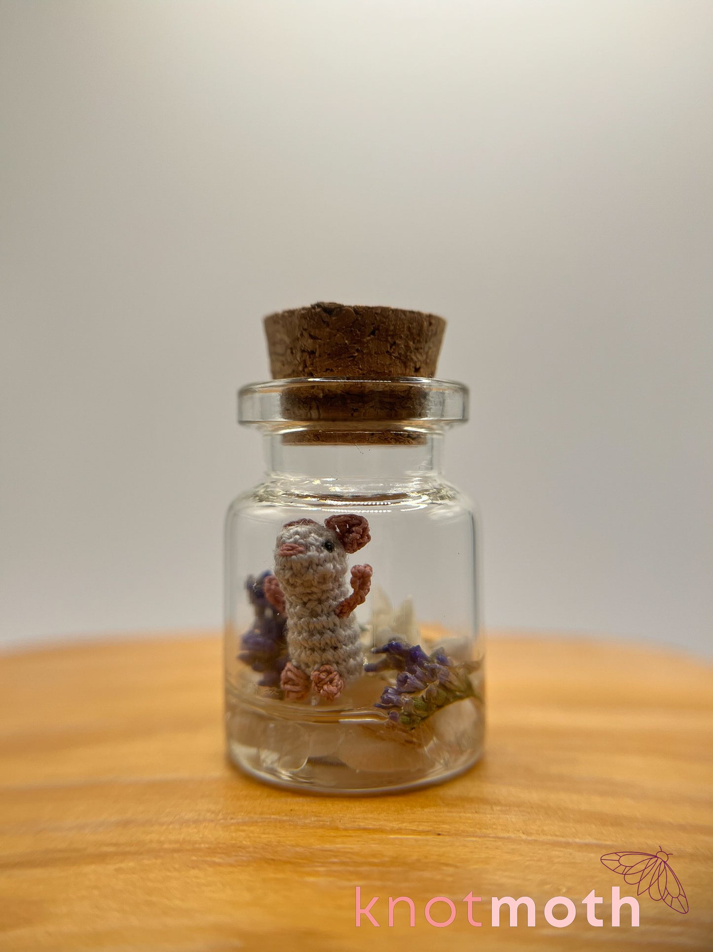 melody mouse micro crochet jar