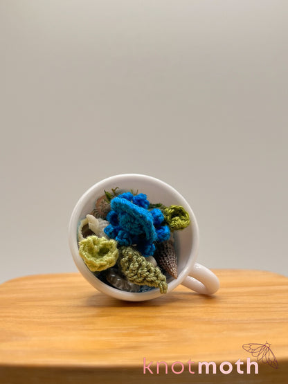 caj squid micro crochet teacup trinket