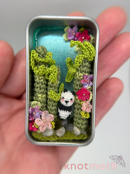 penny panda · bamboo & azaleas mini tin