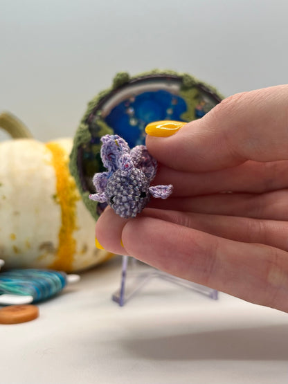 felicity fish (beaded) · coral reef scene with stand