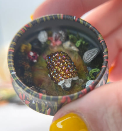 eddie hedgehog (beaded) · forest floor mini tin