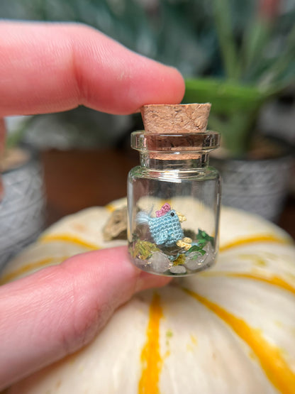 shane chicken micro crochet jar