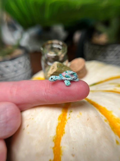 tasha turtle micro crochet jar